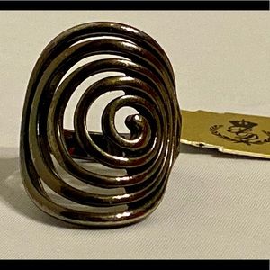 Premier Jewelry Groovy Ring